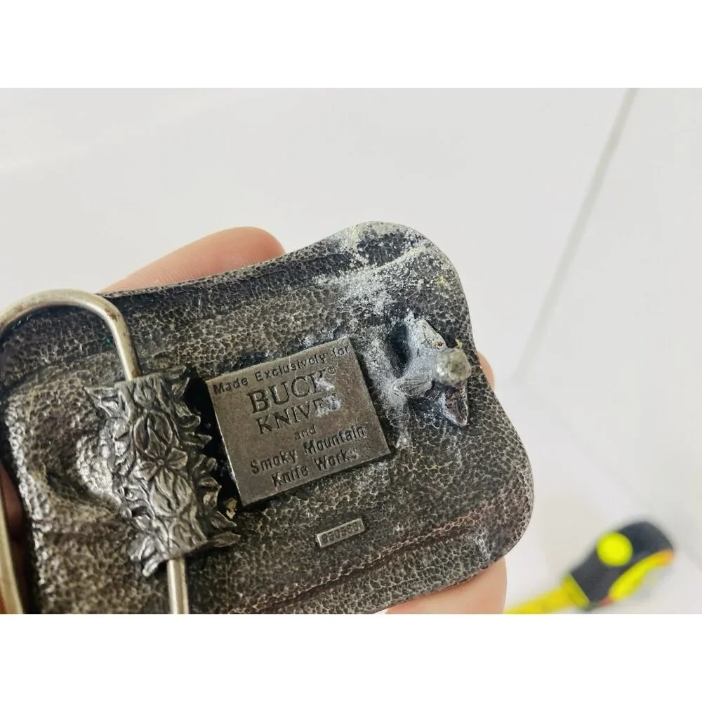 Buck Knives Metal Belt Buckle, Four Generations of Knife‎ Makers